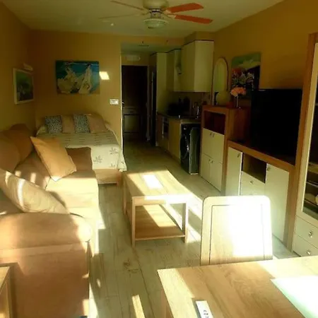 Precioso Estudio Con Piscina A 200m Del Mar Marbella